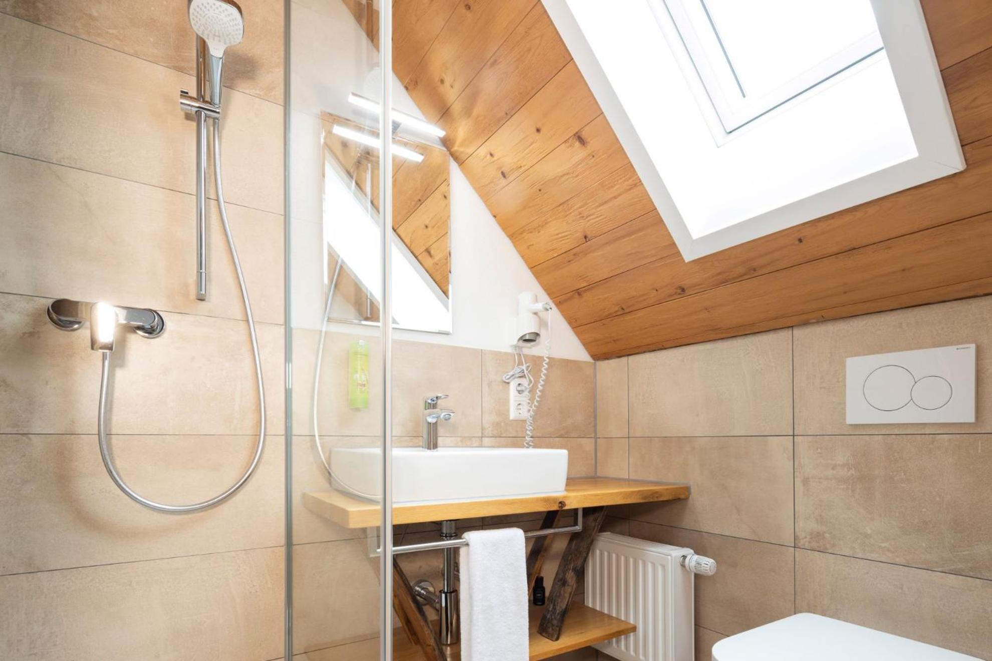 Altbau Gasthaus Amboss Grunkraut ภายนอก รูปภาพ