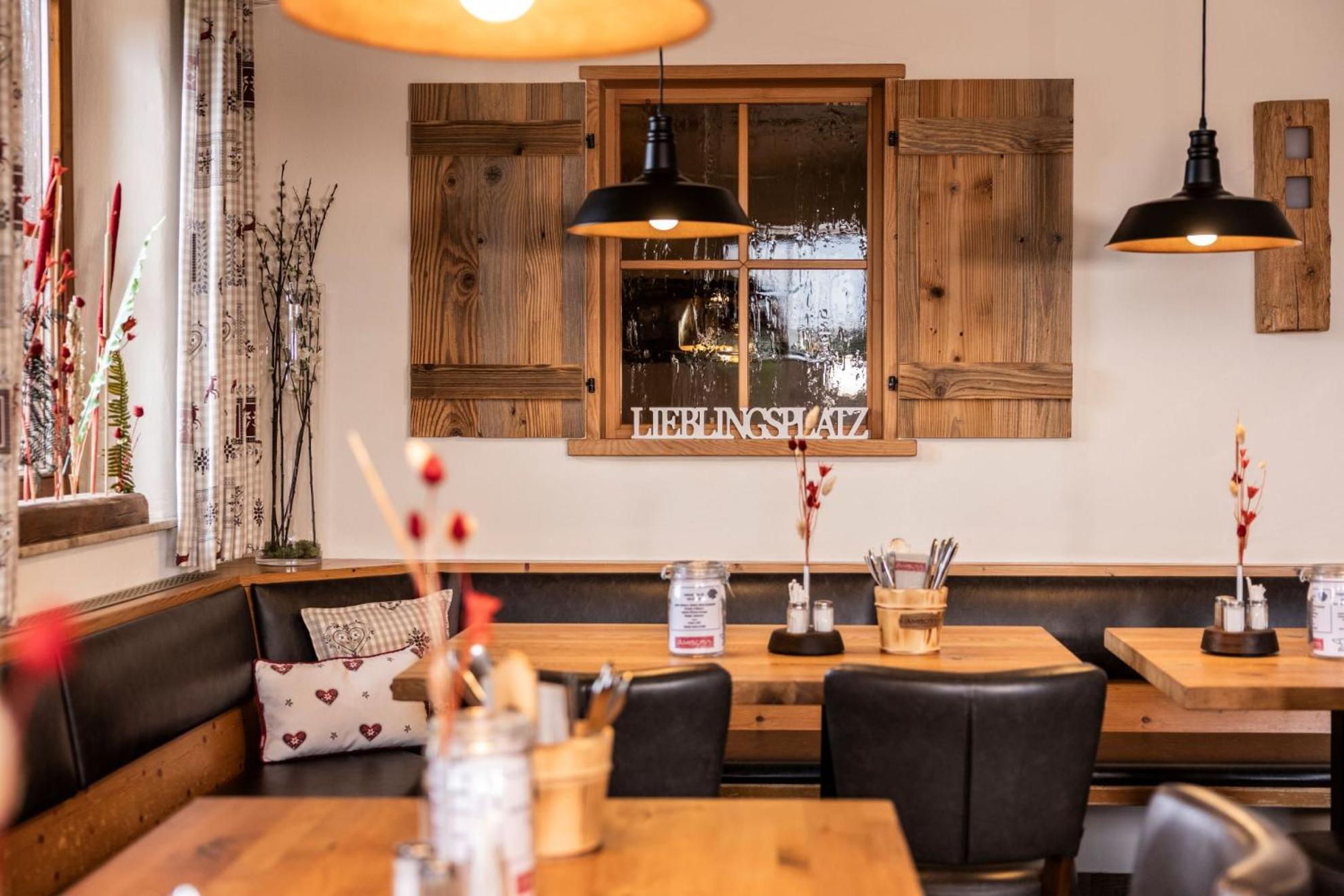 Altbau Gasthaus Amboss Grunkraut ภายนอก รูปภาพ